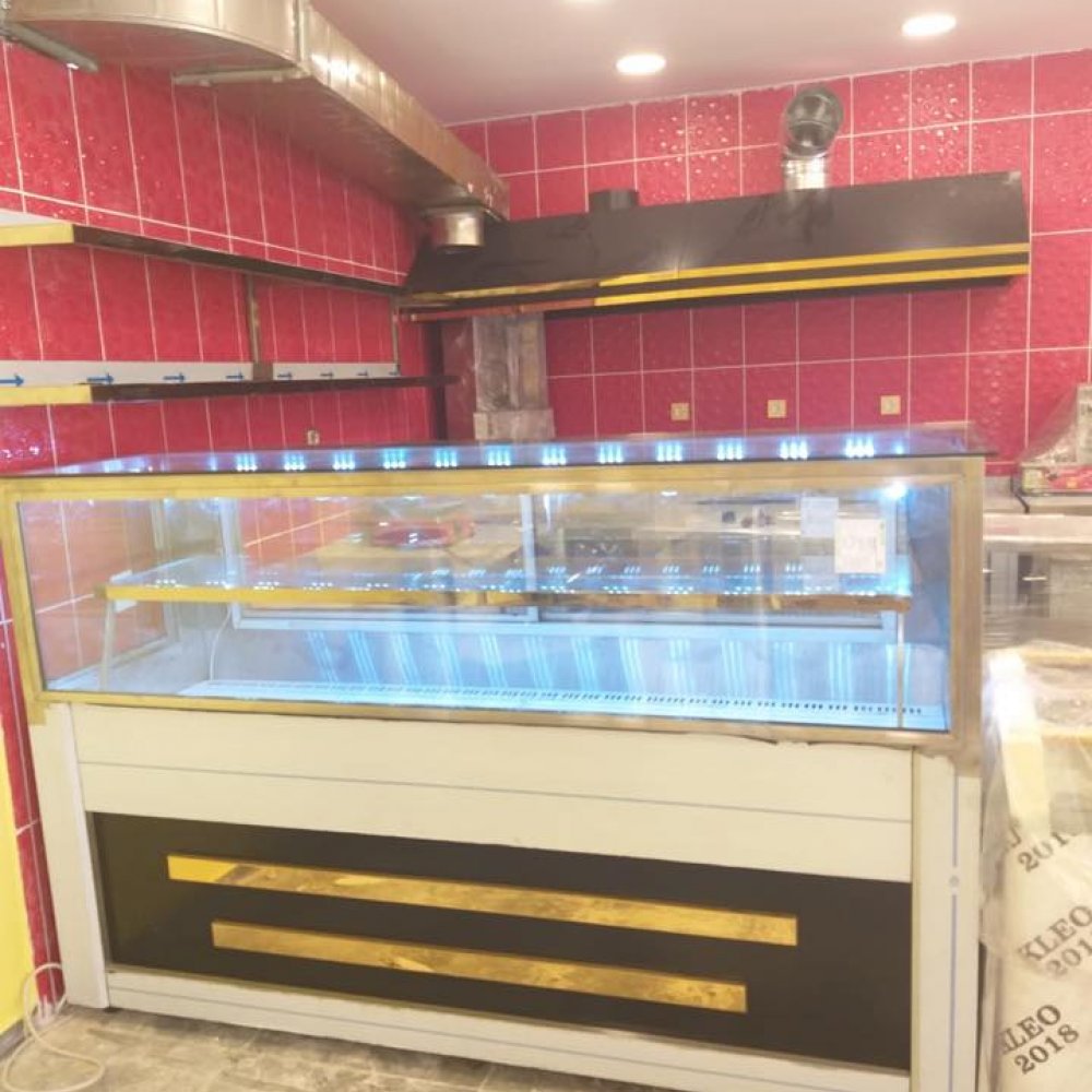 RETRO CAFE